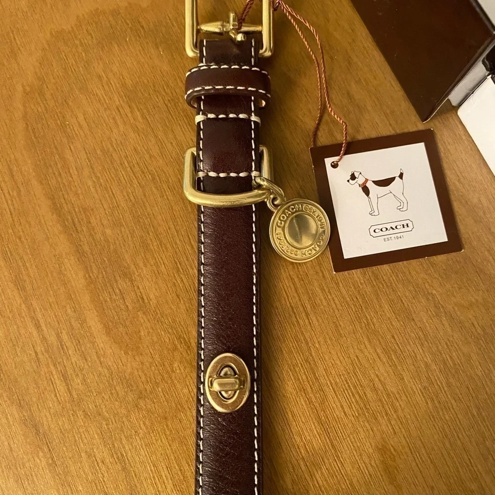COACH New Turn Lock Brass Brown Leather Dog Collar- Rare Find